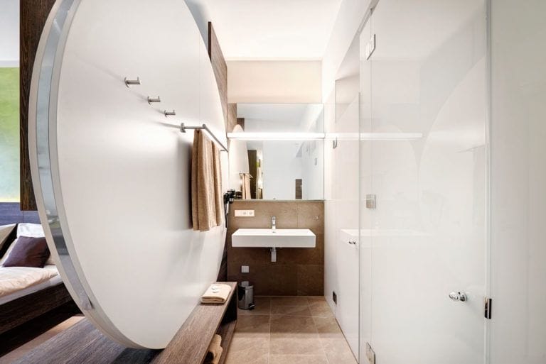 Badezimmer marchtrenk innenarchitektur eeeHotel