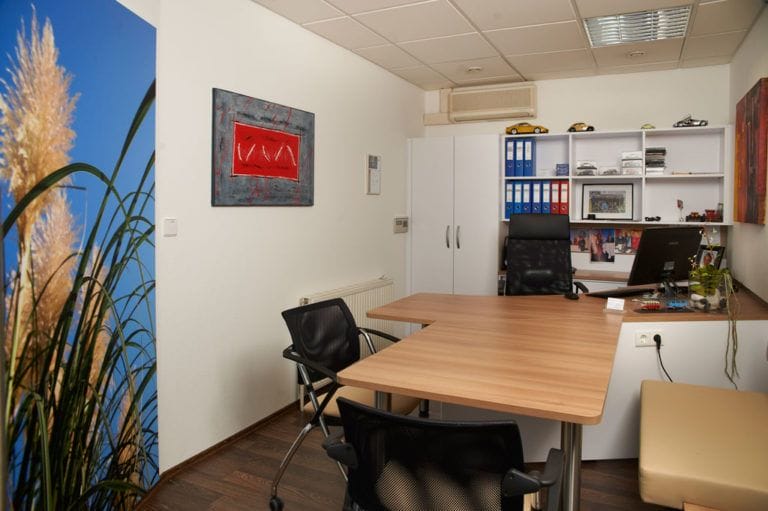 Buero Wels Renovierung Porsche