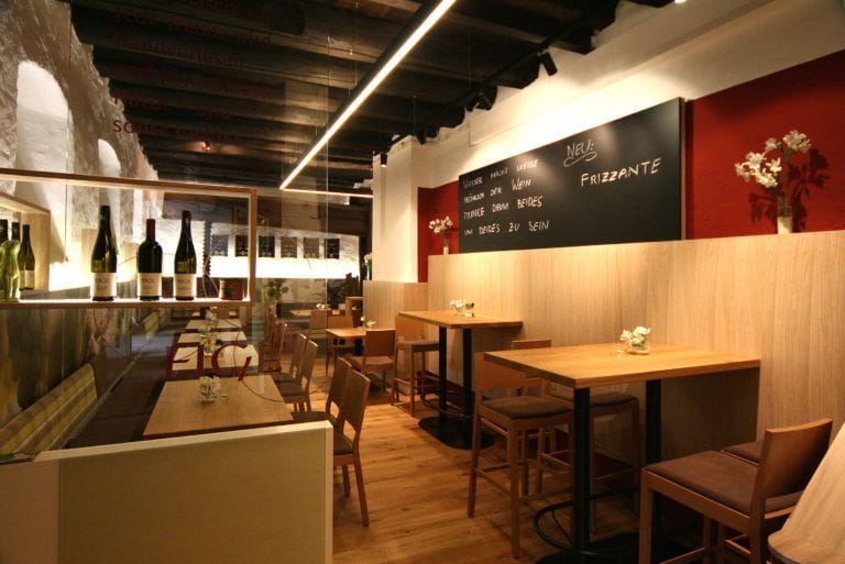 Vinothek wachau renovierung eigl