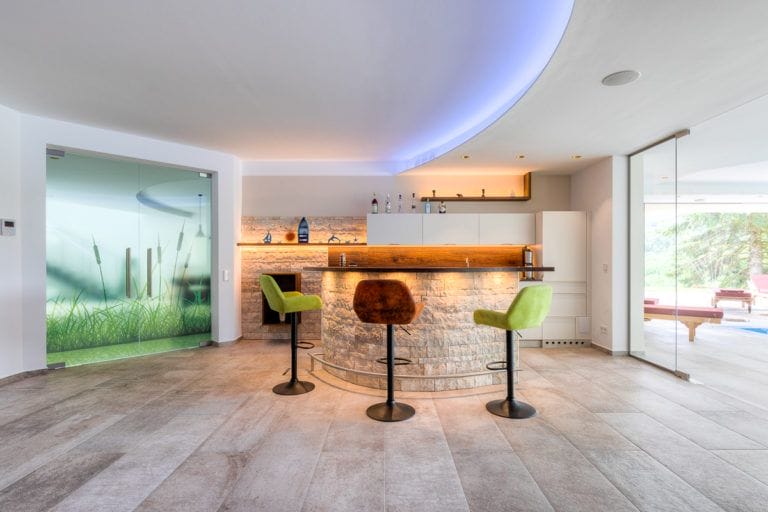 Kellerbar Innenarchitektur Tulbing Schmiedbauer