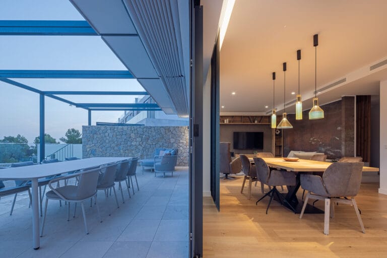 Wohnraum und Terrasse auf Mallorca