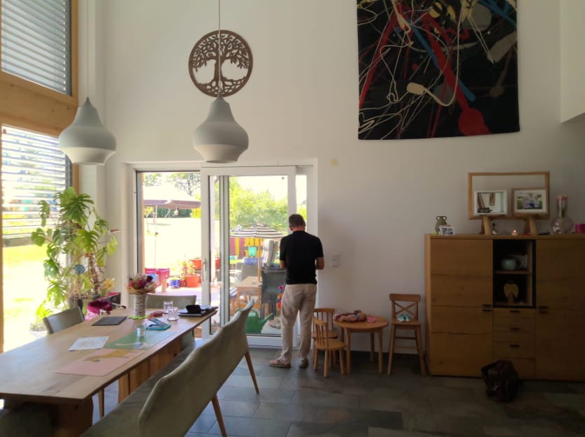 Terrassentür und Wand vor dem Umbau